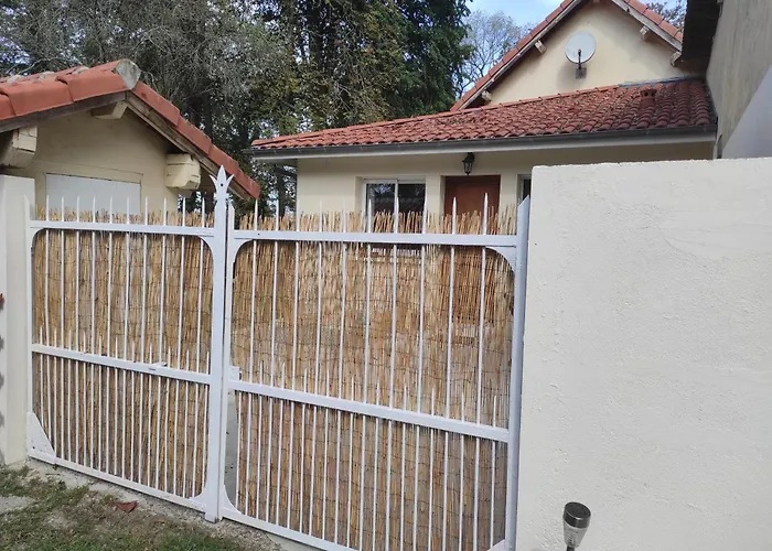 Petite Maison Cosy L'ermitage Hébergement de vacances *